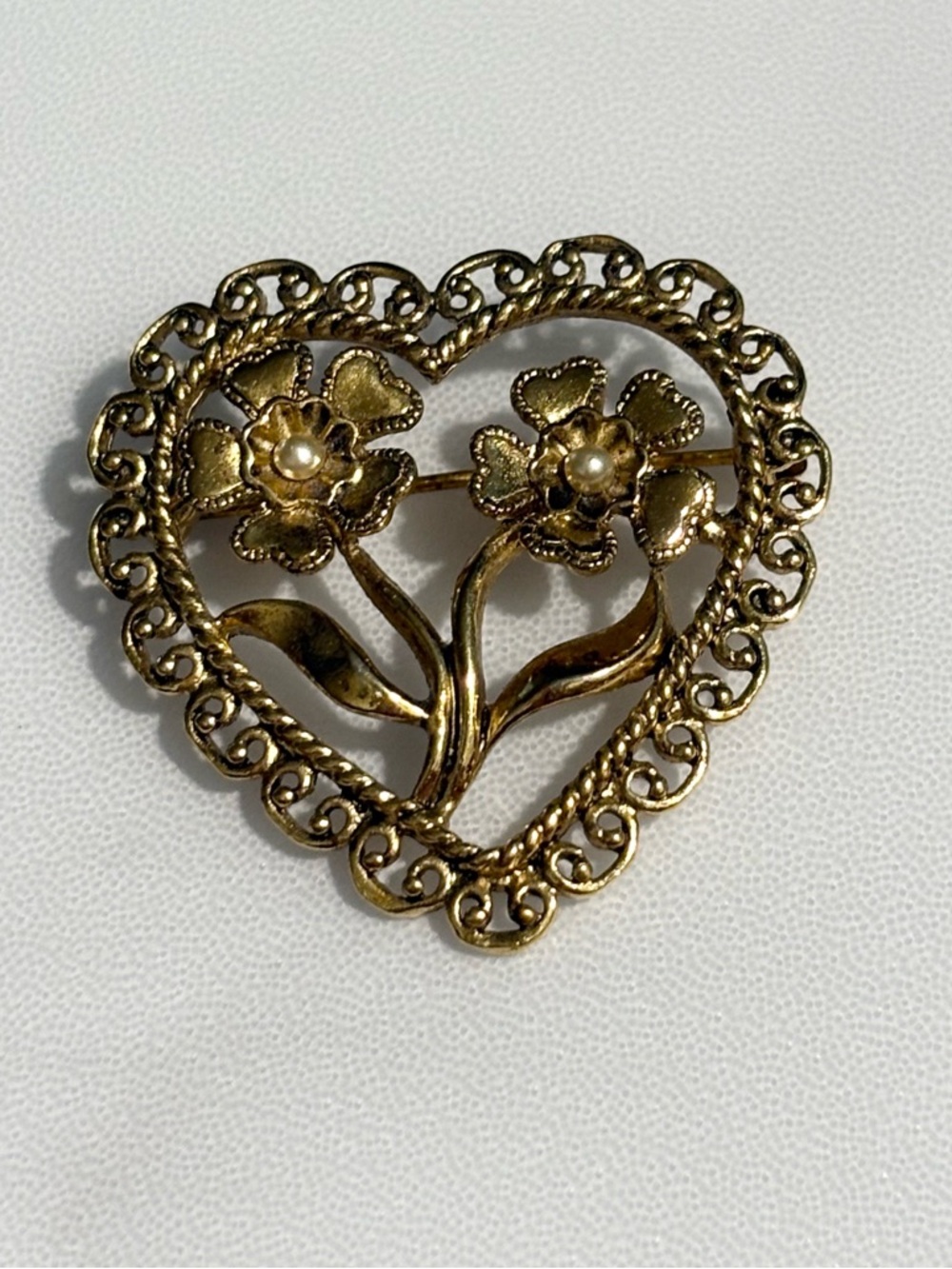Vintage Gold Tone Floral Open Heart Brooch Pin